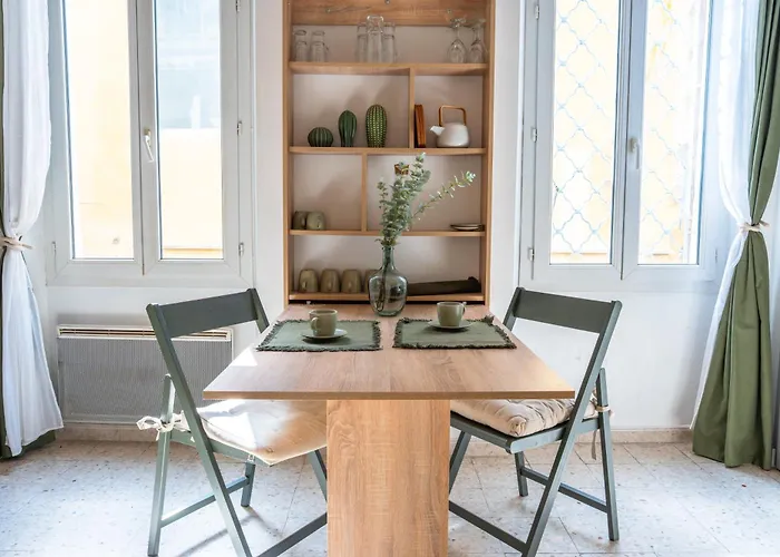 Studio Elegant Et Cosy